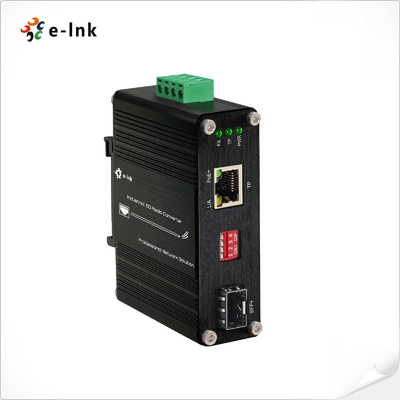 মিনি ইন্ডাস্ট্রিয়াল 10G/5G/2.5G/1G/100M 802.3at থেকে 10GBASE-X SFP+ মিডিয়া কনভার্টার